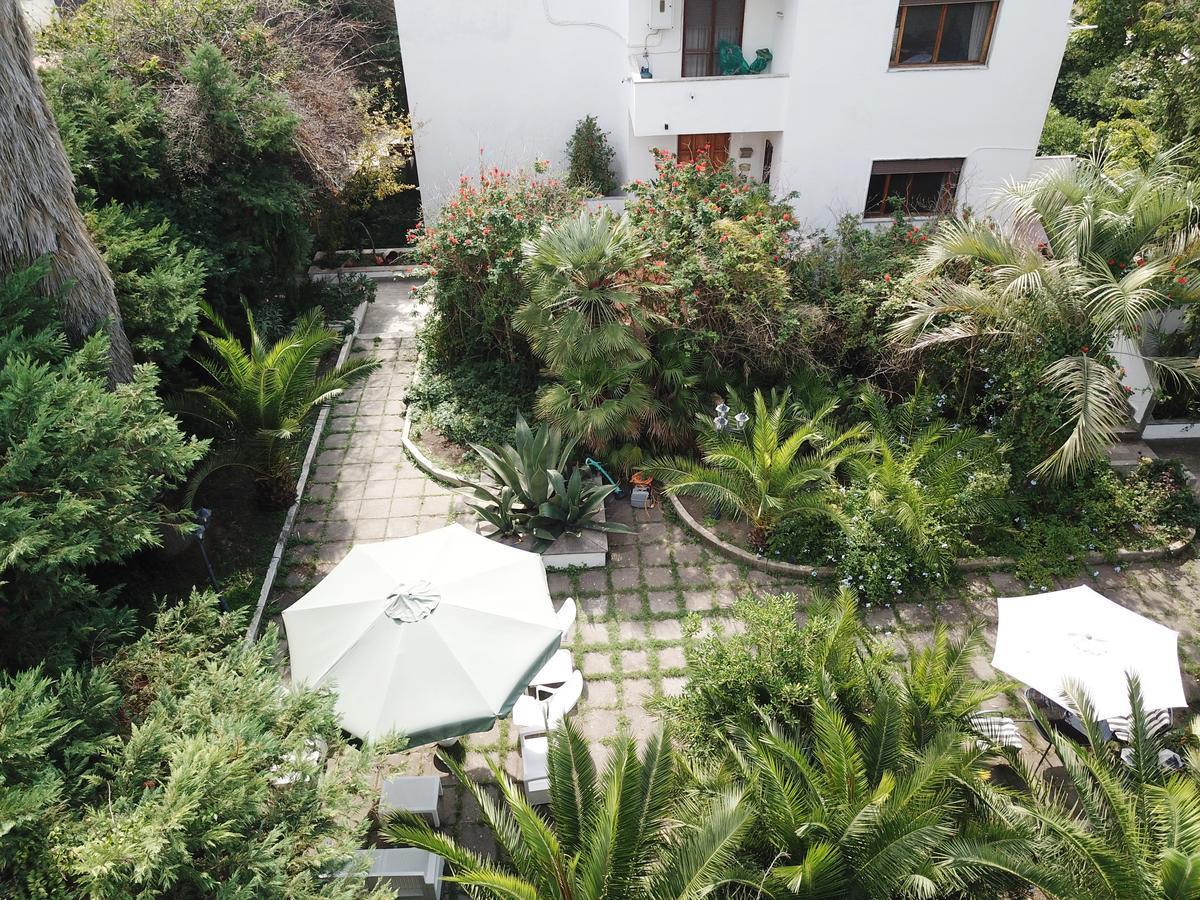 B&B Il Giardino Di Villa Anna Треказе Экстерьер фото