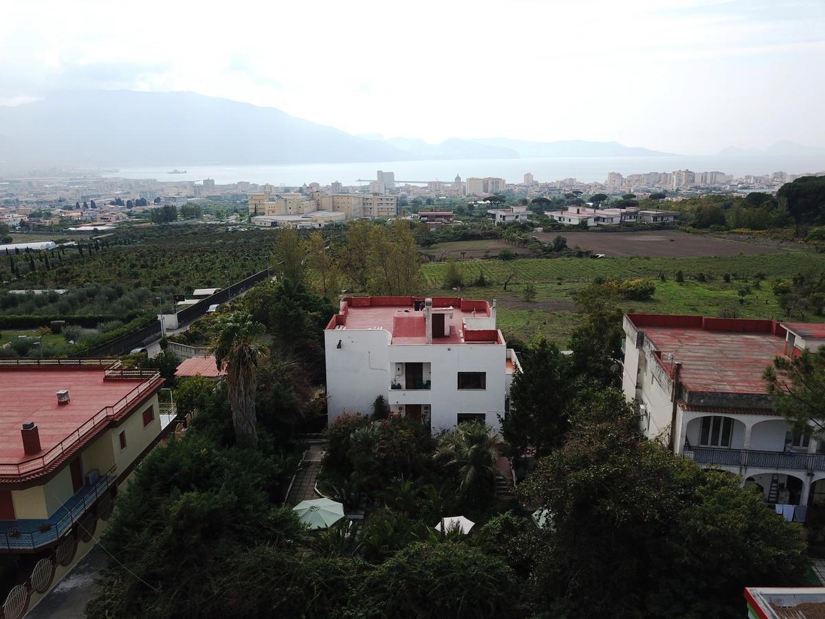 B&B Il Giardino Di Villa Anna Треказе Экстерьер фото